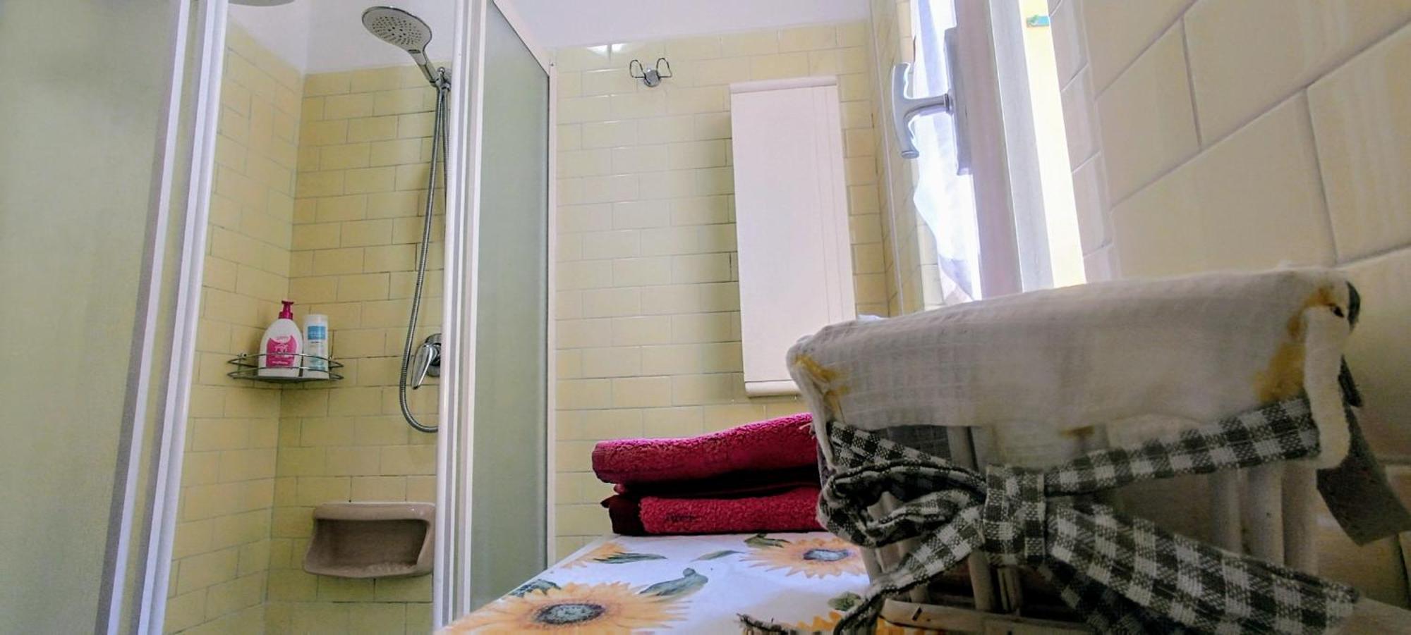 דירות פינאלה ליגורה Casa Di Claude Con Posto Auto מראה חיצוני תמונה