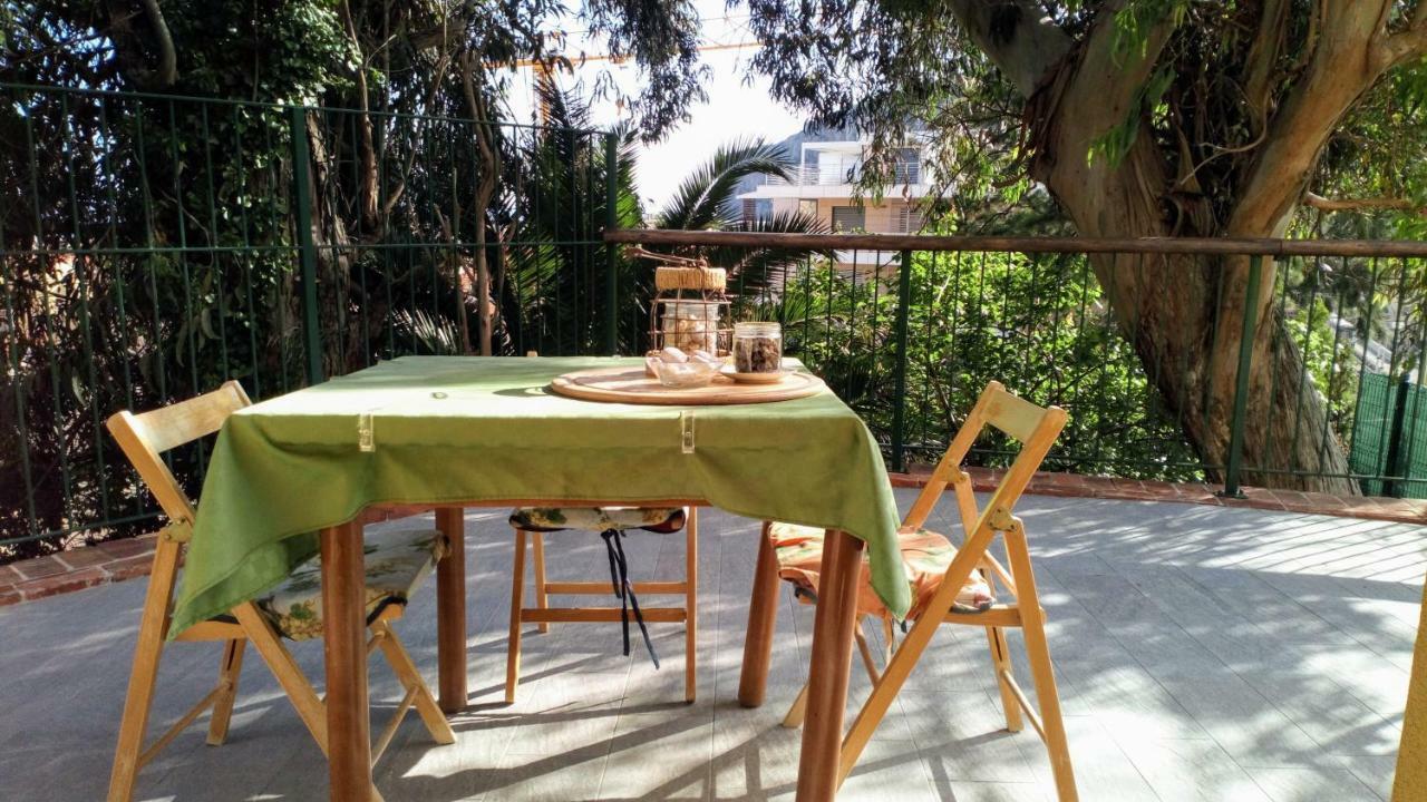 דירות פינאלה ליגורה Casa Di Claude Con Posto Auto מראה חיצוני תמונה