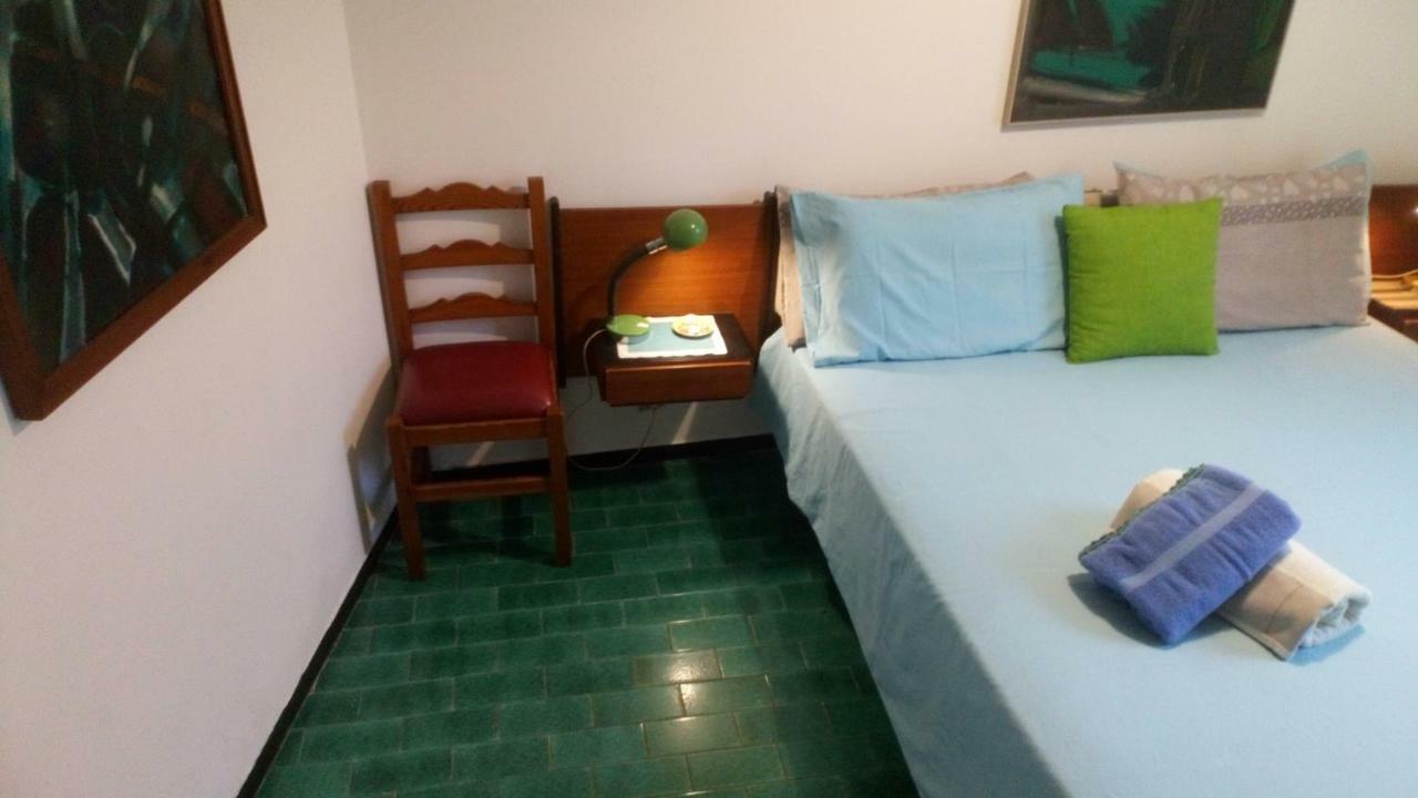 דירות פינאלה ליגורה Casa Di Claude Con Posto Auto מראה חיצוני תמונה